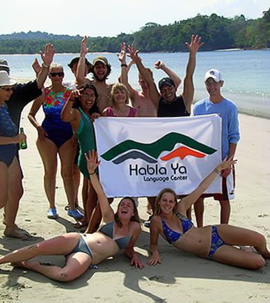 Habla Ya Spanish students on a tour to the Chiriqui Gulf National Marine Park in Panama